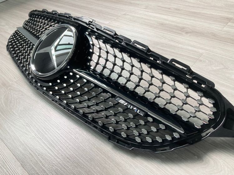 Benz W205 Diamond AMG ดาว Benz กระจก กระจัง รุ่นมีกล้อง และ รุ่นไม่มีกล้องหน้า ใส่ C Class Coupe และ Sedan รูปที่ 3