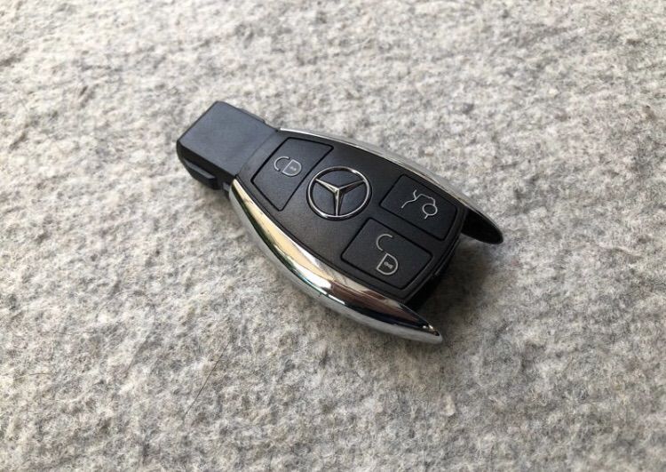 กรอบกุญแจรีโมท BENZ 2 ปุ่ม 3 ปุ่ม โครเมี่ยม W204 W211 W212 W207 W221 W209 W639 R171 R172 R230 A180 A200 A250 B180 B250 W167 W246 รูปที่ 7