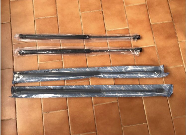 โช๊คฝากระโปรงหน้า หลัง MINI Cooper R50 R53 Mini One Cooper และ CooperS รูปที่ 4