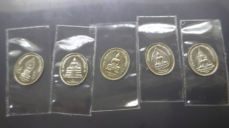 เหรียญที่ระลึก ร9 พระพุทธปัญจภาคี เนื้อเงิน พิมพ์เล็ก พร้อมกล่อง รูปที่ 3