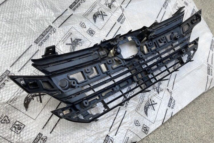 กระจังหน้า Vellfire 30 ใส่ได้ทั้งรุ่น X และ ZG 2015 2016 2017 รุ่นโฉมก่อน Minor Change ของแท้ มือสอง รูปที่ 3