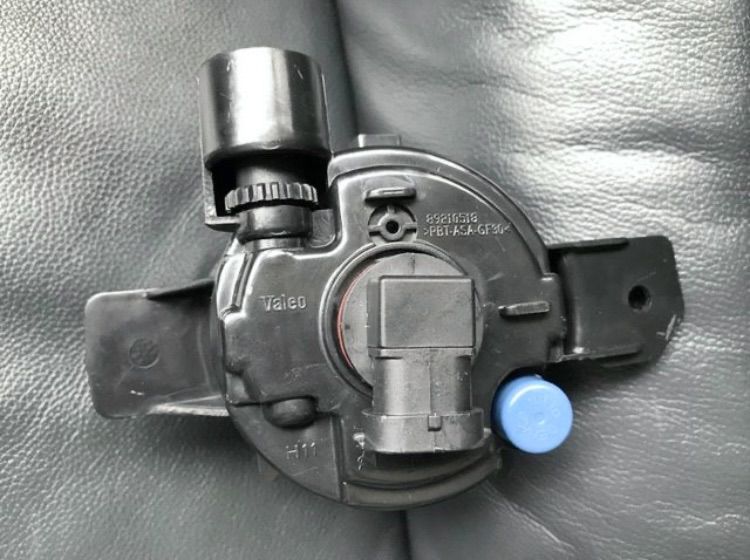 ไฟสปอร์ตไลท์ Sportlight BMW Series E81 E82 E87 E88 X1 E84 รุ่นแรก X3 E83 X5 E70 1 คู่ Valeo รูปที่ 3