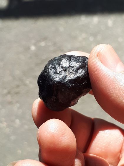 ลูกสวาด ลูกไม้มงคล ขนาดกำลังดี รูปทรงสวย สีดำ เขย่ามีเสียงดัง เป็นธรรมชาติ แท้ เก่า หายาก ลูกสวาดเป็นลูกไม้ที่เกิดจากต้นสวาด ที่ลำต้นมีลักษณ รูปที่ 2