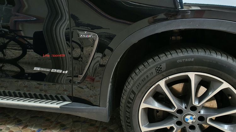 ครีบลมแก้มข้าง BMW X5 F15 M ของใหม่ รูปที่ 2