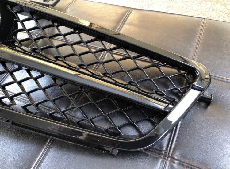 กระจังหน้า สีดำ BENZ W204 AMG กระจัง C Class C Coupe และ 4 ประตู รูปที่ 9