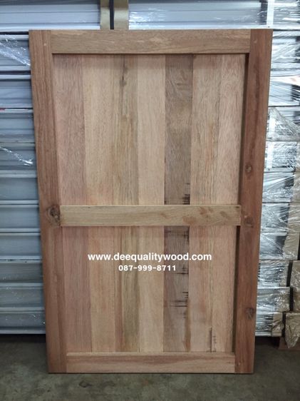 หน้าต่างไม้ 70x110 ไม้เนื้อแข็ง แบบทึบเรียบ รูปที่ 2