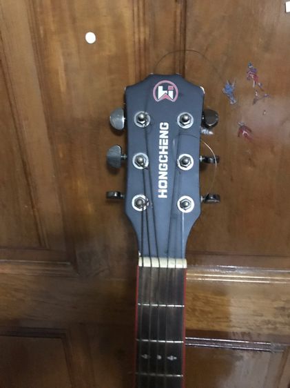 กีตาร์โปร่งจัมโบ้ยี่ห้อ HONGCHENG   รูปที่ 2
