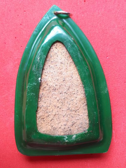 พระขุนแผน เนื้อดิน เนื้อหยาบ แห้ง เหี่ยว สีออกแดงอมดำ เดิมๆ สภาพสวย สมบูรณ์ เก่า แท้ หายาก  พร้อมเลี่ยมเดิมเก่าๆ ไม่รู้กรุ พุทธคุณสูงส่ง ทาง รูปที่ 2