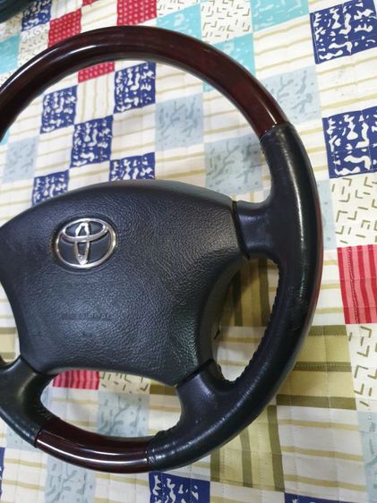 พวงมาลัยหนังแท้ลายไม้มี airbag จอดญี่ปุ่น ใช้กับ Toyota Vigo Fortuner Altis Camry รูปที่ 5