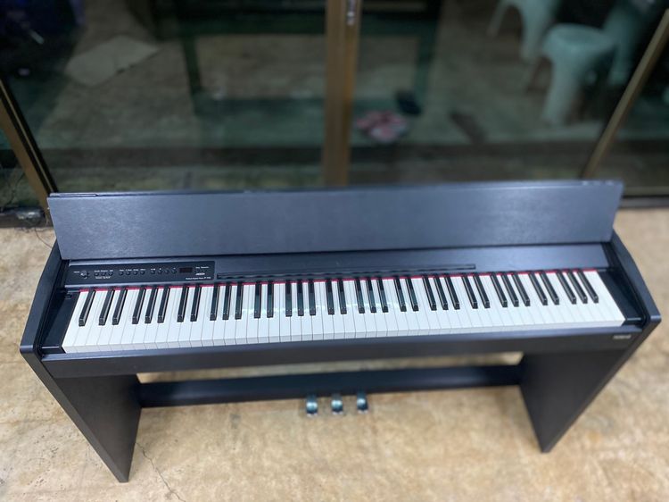 เปียโนไฟฟ้า Roland F-110 electronic piano รูปที่ 1