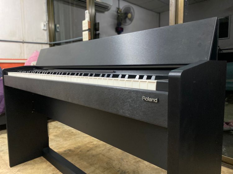 เปียโนไฟฟ้า Roland F-110 electronic piano รูปที่ 5