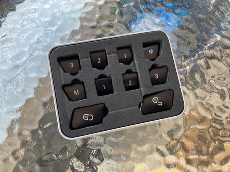 ชุดครอบ ปุ่มกระจกไฟฟ้า และ ปุ่มล๊อคประตู Benz W212 W207 W204 W176 W246 W221 R172 CLA GLA A Class B Class ครบชุด รูปที่ 2