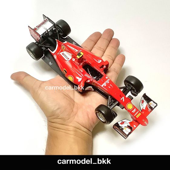 โมเดลรถเหล็ก Ferrari F1 Formula 1 SF15-T Sebastian Vettel แบรนด์ Bburago ขนาด 1 ต่อ 24 Formula One โมเดลรถรถแข่ง, รถแข่งเฟอร์รารี่ Diecast รูปที่ 7