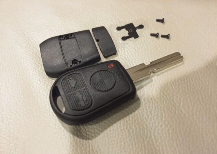 กรอบกุญแจ รีโมท BMW รุ่น ปุ่มยาง 3 ปุ่ม 2ปุ่ม ใส่ได้หลายรุ่น E36 E34 E39 E32 E38 Z3 รูปที่ 4