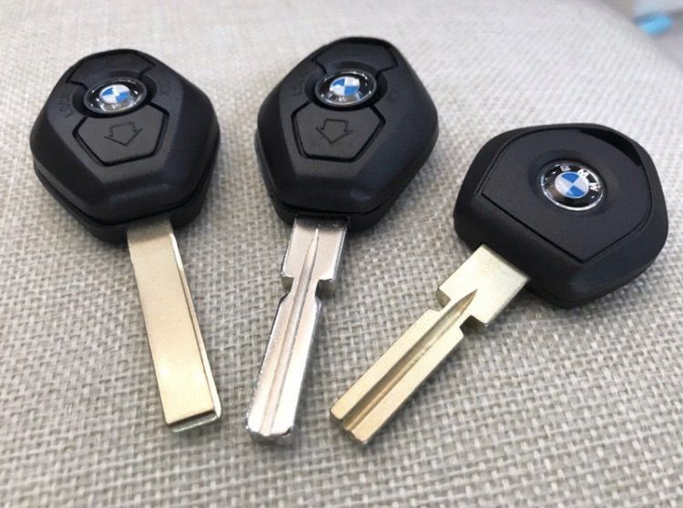 กรอบกุญแจ BMW รีโมท 3 ปุ่ม และ กุญแจสำรอง มี 4 แบบ BMW E39 E46 E60 E38 Z3 รูปที่ 3
