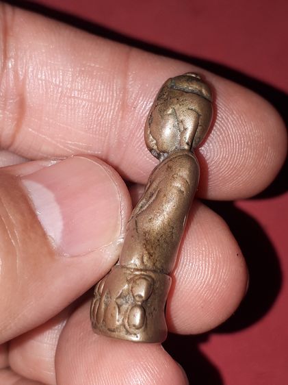 พระกริ่ง เนื้อสำริด อุดผงด้านหลัง ปี 24xx ผิวพระเดิมๆ ผิวหิ้ง สภาพใช้ เดิมๆ ไม่ผ่านการแต่งใดๆ เก่า แท้ หายาก ไม่รู้ที่ รูปที่ 5