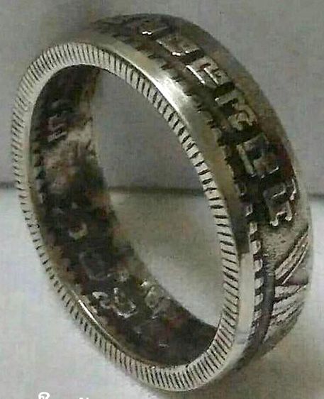 แหวนตีจากเหรียญ แหวนที่ระลึก แหวนในหลวง แหวนพ่อหลวง รูปที่ 2