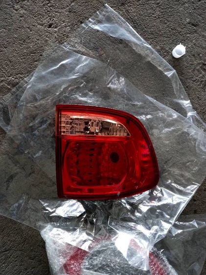 ไฟท้าย ฟอจูนเนอร์ รูปที่ 2