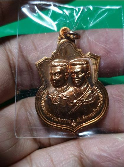 เหรียญ2มหาราช   สวยทุกเหรียญ มี3เหรียญ รูปที่ 4