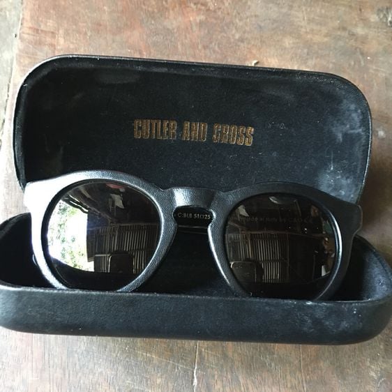 แว่นตากันแดด CUTLER AND GROSS OF LONDON รุ่น M 0734
