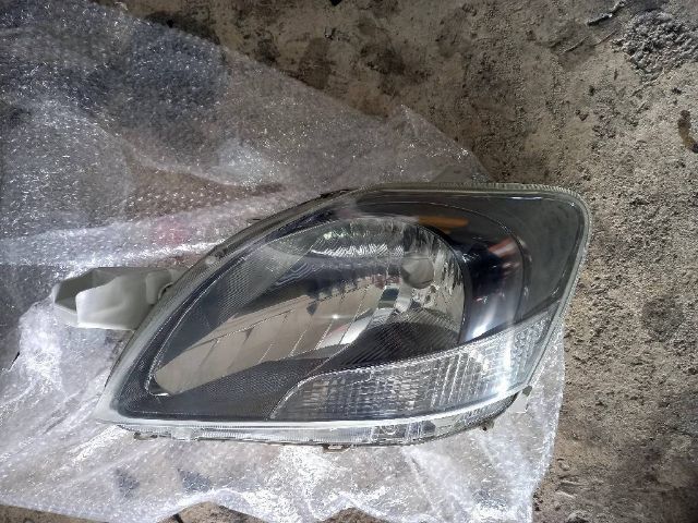 ไฟหน้า แท้ สีชา VIOS08-13 รูปที่ 3