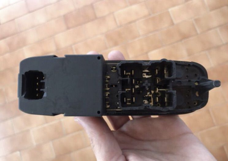 สวิตช์กระจก Volvo ฝั่งคนขับ S70 V70 Volvo รุ่นตัวแรก รูปที่ 4