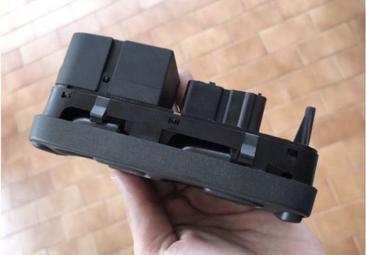 สวิตช์กระจก Volvo ฝั่งคนขับ S70 V70 Volvo รุ่นตัวแรก รูปที่ 3