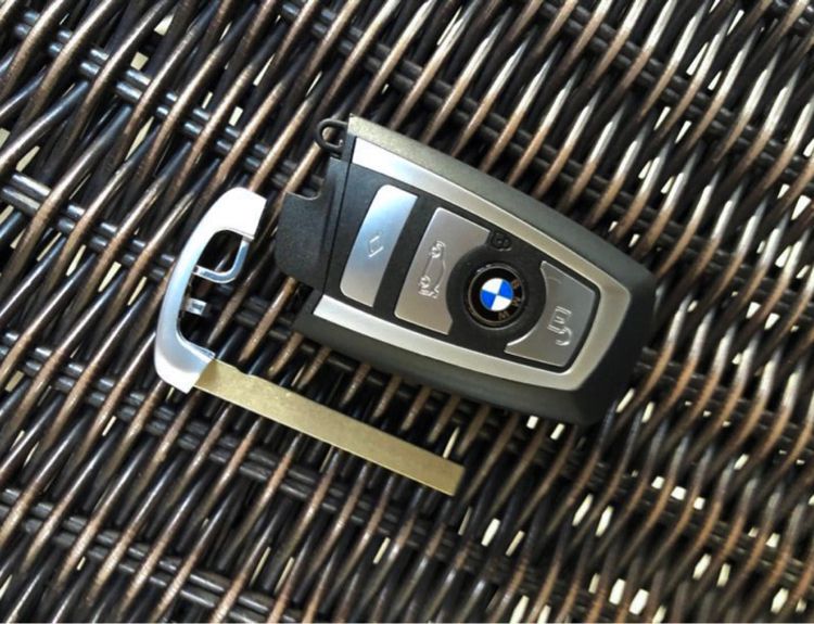 กรอบกุญแจ BMW รีโมท Keyless 3 และ 4 ปุ่ม สำหรับ F30 F31 F20 E21 F10 F11 F48 โช๊คฝาโปรงหน้า รูปที่ 5