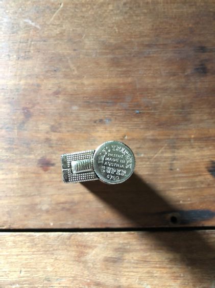 ไฟแช็กน้ำมันโบราณ รูปที่ 4