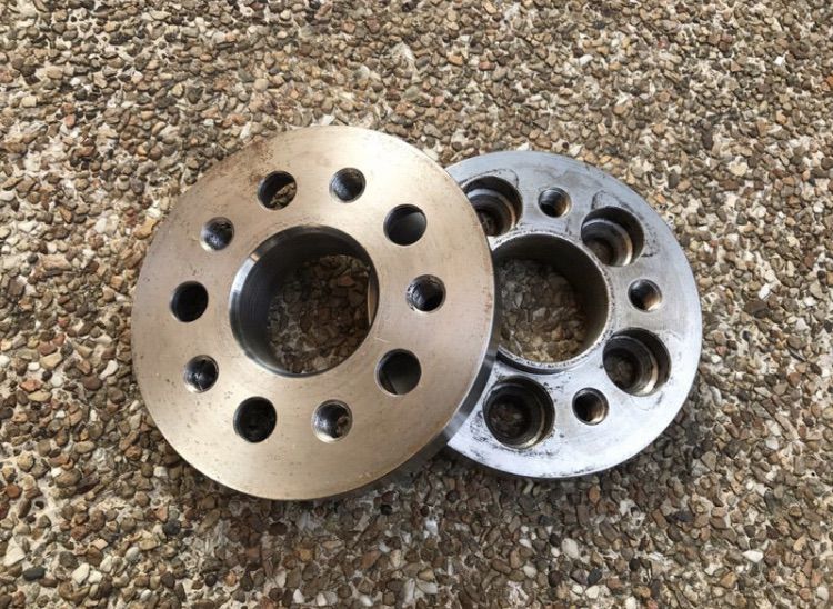 🛞 สเปเซอร์ ล้อ Audi 5 รู 100 หนา 23mm. มี 1 คู่ พร้อมน้อตล้อ AUDI TT MK1 และจอไมล์ AUDI TT Coupe MK1 A3 A4 A6 S6 B5 และ B5.5 รูปที่ 2