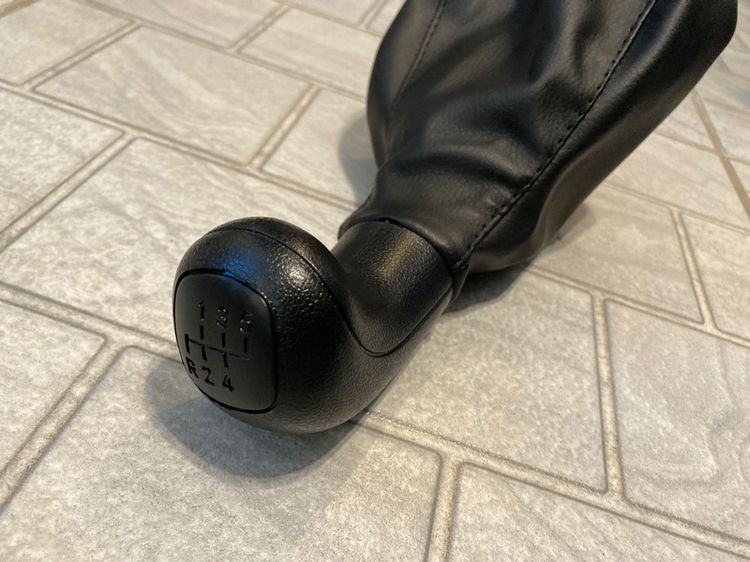 หัวเกียร์ยาง Benz Vito W638 เกียร์ธรรมดา 5 เกียร์ พร้อมปลอกหนัง ของใหม่ และ ไฟหน้าขวา R รูปที่ 2