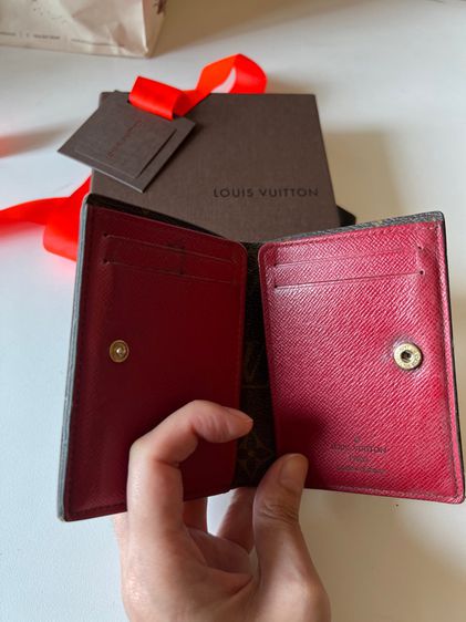 กระเป๋าสตางค์ Louis Vuittonของแท้ มือสอง สภาพพอใช้ รูปที่ 2