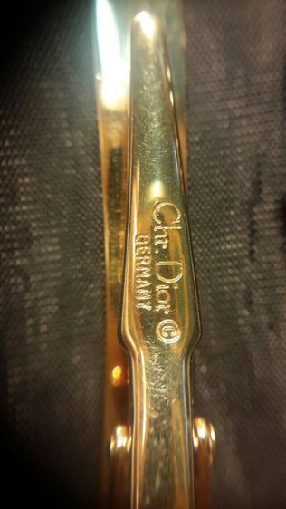 ที่เหน็บเนคไทChristian dior germany made กระไหล่ทองสวยมา กับกระดุมBrooke usa.made .925เงินแท้ทั้งเรือน รูปที่ 1