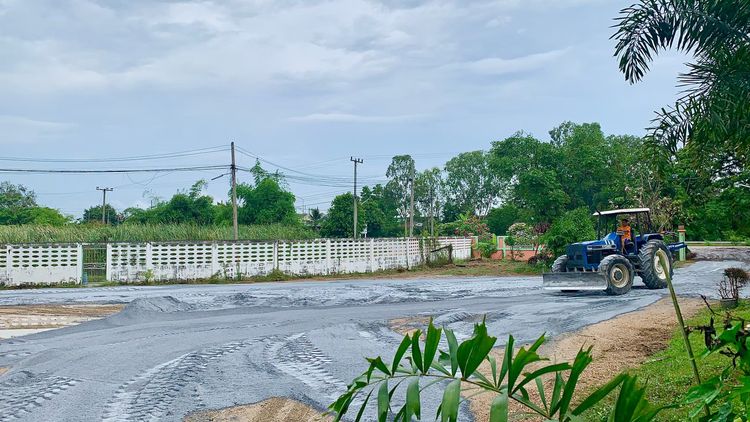 บริการรับถมดิน รับเหมาถมที่ บริการเร็ว บริการไว ทำงานได้ทันที ในเขตนครปฐม และปริมณฑล  ประเมินหน้างานฟรี  รูปที่ 4