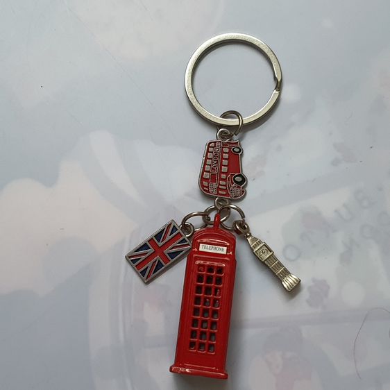 พวงกุญแจที่ระลึก LONDON พวงกุญแจรถบัส รูปที่ 1