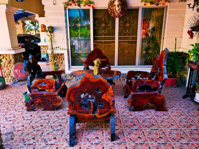 ชุดโต๊ะปุ่มไม้มะค่าแท้ชุดใหญ่ 5 ชิ้นเก่าโบราณ 100 ปีชลบุรี รูปที่ 16