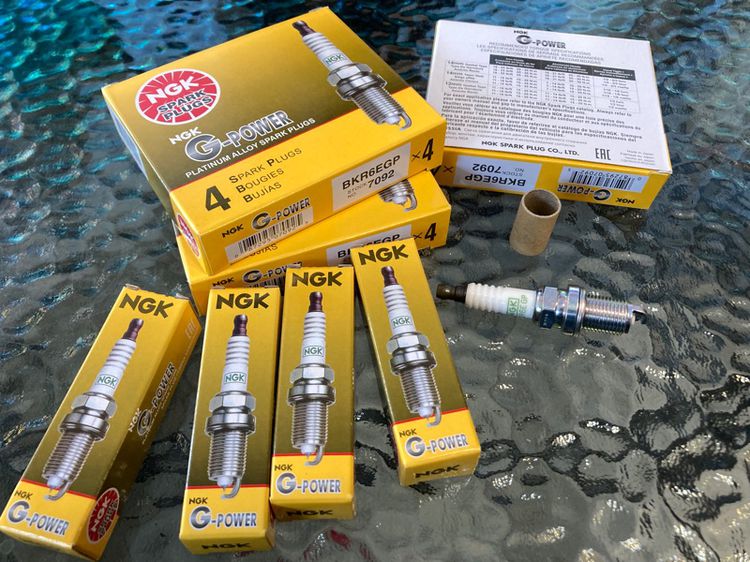 หัวเทียน NGK G Power 1 เขี้ยว Platinum Alloy Japan Part no. BKR6EGP รูปที่ 2