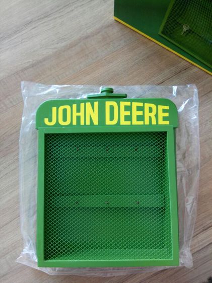 ตู้เก็บกุญแจรถและกุญแจต่างๆ ของ JOHN DEERE ของใหม่ครับ ได้แนวเมืองนอก เข้ากับทุกการตบแต่งในบ้านและโรงรถหรือแม้กระทั่งโรงเรือนโรงนา รูปที่ 3