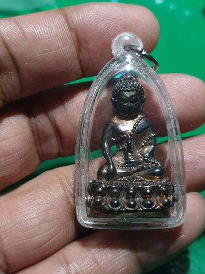 พระกริ่งนเรศวรพระองค์ดำ รุ่น 100 ปี โรงเรียนชาย ปี 42 เนื้อนวะโลหะ

 รูปที่ 7