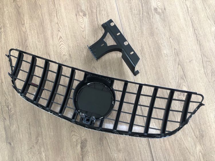 กระจังหน้า Benz W207 GT AMG ดาวกระจก พร้อมดาวจม ใส่รุ่น Facelift 2014 2015 2016 2017 2018 รูปที่ 8