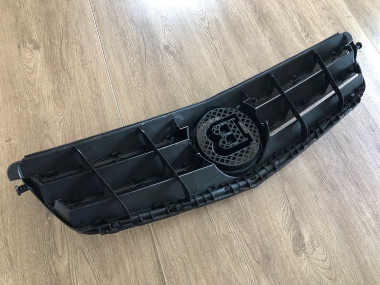 ชุดแต่ง กระจังหน้า BRBUS Benz W204 พร้อมฝาดุมล้อ ดาวจมฝากระโปรง สำหรับ C Class Sedan และ C Coupe C180 C200 C230 C250 รูปที่ 15