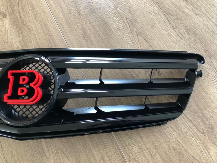 ชุดแต่ง กระจังหน้า BRBUS Benz W204 พร้อมฝาดุมล้อ ดาวจมฝากระโปรง สำหรับ C Class Sedan และ C Coupe C180 C200 C230 C250 รูปที่ 12