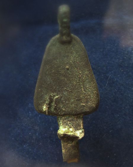 แท้ๆ จากวัด เหรียญหล่อจอบใหญ่ หลวงพ่อเงิน รุ่นปืนแตก วัดคงคาราม (บางคลานใต้) ตัดจากช่อกรรมการ รูปที่ 15