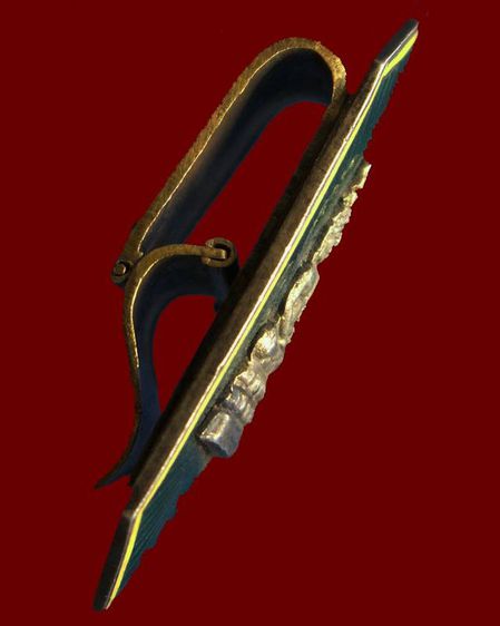 เข็มกลัด-แหนบกรรมการที่ระลึกงานประจำปีพระพุทธสิหิงค์ จ.ชลบุรี พ.ศ. 2503 กับ 2506 เนื้อเงินลงยาสีเขียว รูปที่ 4