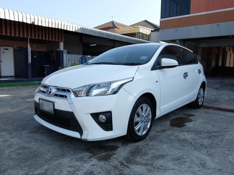 Toyota Yaris 2014 1.2 Entry Sedan เบนซิน ไม่ติดแก๊ส เกียร์อัตโนมัติ ขาว รูปที่ 1