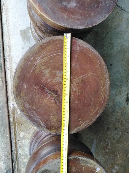 เสาและลูกกรงบันใดไม้มะค่า และมัานั่งกลึงกลมไม้มะค่า รูปที่ 11