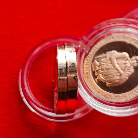 เหรียญหลวงพ่อคูณ รุ่นเสาร์ 5 คูณทรัพย์แสนล้าน รูปที่ 3