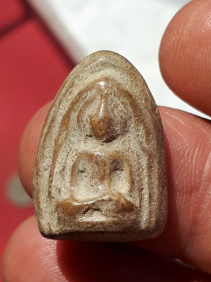 พระพิมพ์มารวิชัยซุ้มรัตนตรัย หลังจาร เนื้อว่าน หลวงปู่บุญ วัดกลางบางแก้ว จังหวัดนครปฐม ปี 2456 เนื้อมัน แน่น มีน้ำหนัก เนื้อจะแห้ง ละเอีย รูปที่ 2