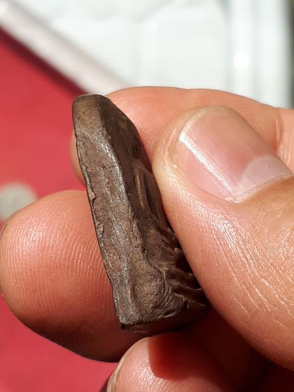 พระพิมพ์ปรกโพธิ์ใหญ่ หลังจาร เนื้อผง หลวงปู่บุญ วัดกลางบางแก้ว จังหวัดนครปฐม ปี 2456 เนื้อมัน แน่น มีน้ำหนัก เนื้อจะแห้ง ดินละเอียด ผิวตึง เ รูปที่ 4