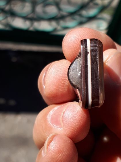 รูปเหมือน สมเด็จพระพุฒาจารย์โต รุ่น 100 ปี ปี 2515 ​เนื้อนวโลหะ ตอกโค็ด สร้างจำนวน 6,100 องค์ สวย ผิวเดิมๆ มีคราบแป้งตามซอก สวยคมชัด เลี่ยมเ รูปที่ 7